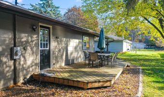 2255 WINWOOD Dr, Appleton, WI 54915