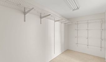 12 Oak Ter, Bellingham, MA 02019