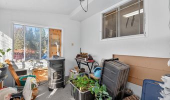 415 Sunset Dr, Arco, ID 83213