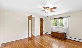 9 Sunset Dr, Altamont, NY 12009