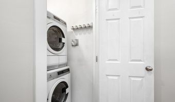 76-78 N Margin St 4, Boston, MA 02113