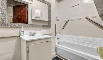 1470 W Adams Blvd, Los Angeles, CA 90007