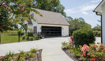 173 Circlestone Dr, Adel, GA 31620