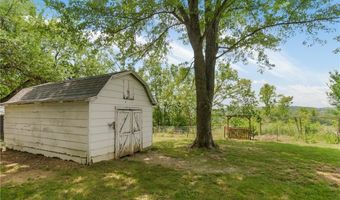 1540 N 600 Rd, Baldwin City, KS 66006