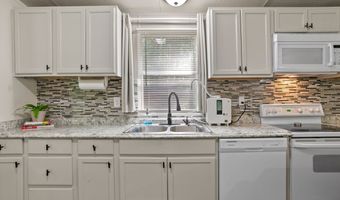 5002 Bee Tree Rd SE, Acworth, GA 30102