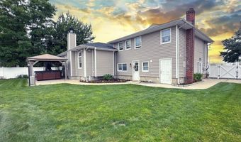 59 Western Concourse, Amity Harbor, NY 11701