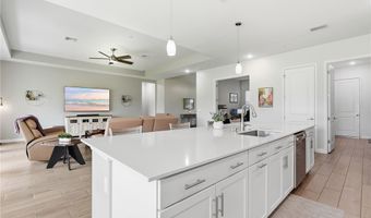 17040 Serengeti Cir, Alva, FL 33920