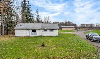 8800 Munson Hill Rd, Ashtabula, OH 44004