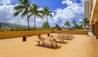 2121 Ala Wai Blvd 2205, Honolulu, HI 96815
