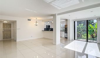 3552 Magellan Cir 122, Aventura, FL 33180