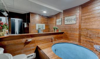 11 Day Rd, Cornwall, CT 06754