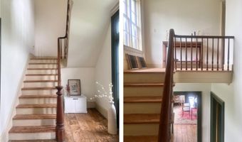 382 S Main St, Alburgh, VT 05440