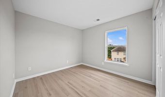 415 Standing Rock Dr, Boiling Springs, SC 29316