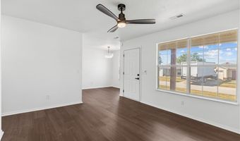 2516 SE 4th St, Bentonville, AR 72712