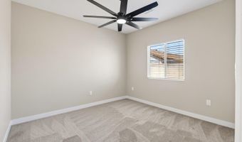 16 E Davis Ln, Avondale, AZ 85323