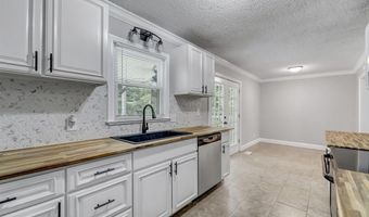 298 Golfview Dr NE, Arab, AL 35016