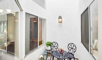 8925 Circle R View Ln, Escondido, CA 92026