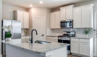 2032 Brentwood Dr, Anna, TX 75409