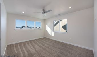 811 Spaniel Ln, Belgrade, MT 59714