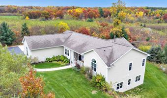 4006 ELKINS Rd, Amherst, WI 54406