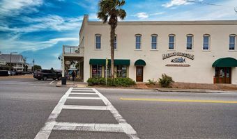 134 Sawyer Ln, Apalachicola, FL 32320