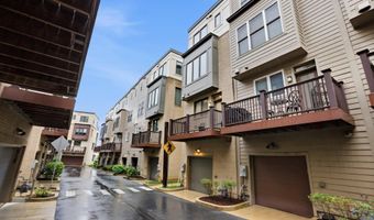 6924 ROCKLEDGE Dr, Bethesda, MD 20817