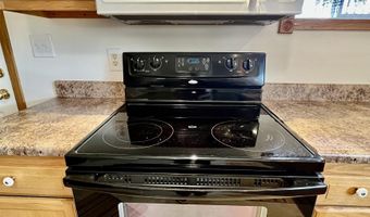 125 E Main St, Agency, IA 52530