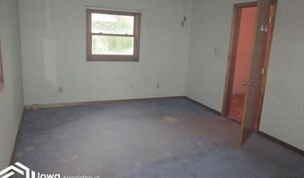 207 Brown St, Alexander, IA 50420