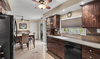 130 CLUB HOUSE Dr, Willingboro, NJ 08046