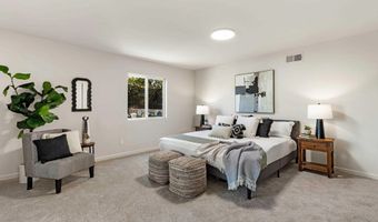 8530 Rockledge Rd, La Mesa, CA 91941