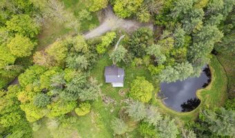 790 Rhoades Hl, Barnard, VT 05031