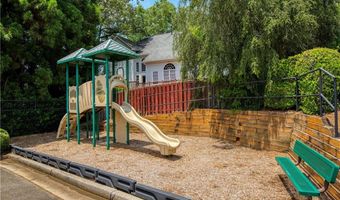 10425 Cranchester Way, Alpharetta, GA 30022
