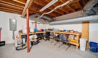 202 Route 27 36, Raymond, NH 03077