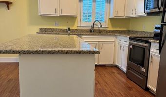 1512 Valencia Dr, Albany, GA 31701