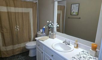 2303 Saddlebrook Ct, Albany, GA 31721
