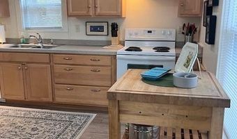 226 Washington St, Bath, ME 04530