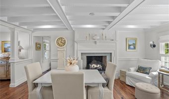 15 Harwood Rd, East Greenwich, RI 02818