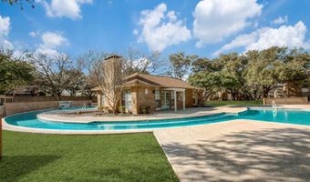 16301 Ledgemont Ln 202, Addison, TX 75001