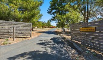 23315 Old Wagon Rd, Escondido, CA 92027