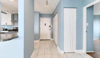 801 N PITT St #1203, Alexandria, VA 22314
