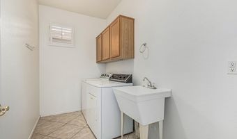 162 W RAVEN Dr, Chandler, AZ 85286