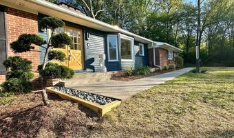 17821 POND Rd, Ashton, MD 20861