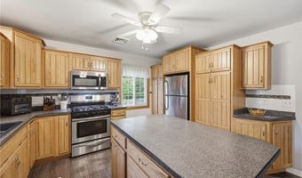 462 Eisenhower Ave, Angola, NY 14006