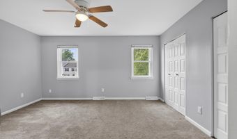 46 VILLAGE Dr, Dover, DE 19904