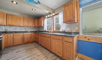 6334 Marina Dr, Algonac, MI 48001