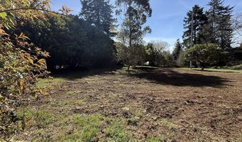 1300 HAMPTON Rd, Brookings, OR 97415