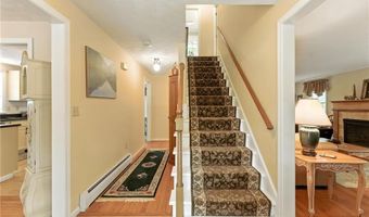 154 Black Pond Rd, Charlestown, RI 02813