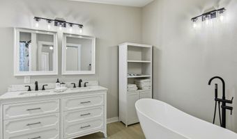 6108 Old River Rd, Baker, FL 32531