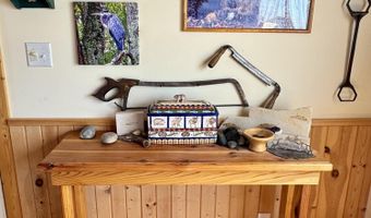 109 E FONTENELLE Dr, Daniel, WY 83115