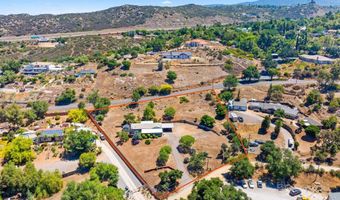 636 N Glen Oaks Dr, Alpine, CA 91901